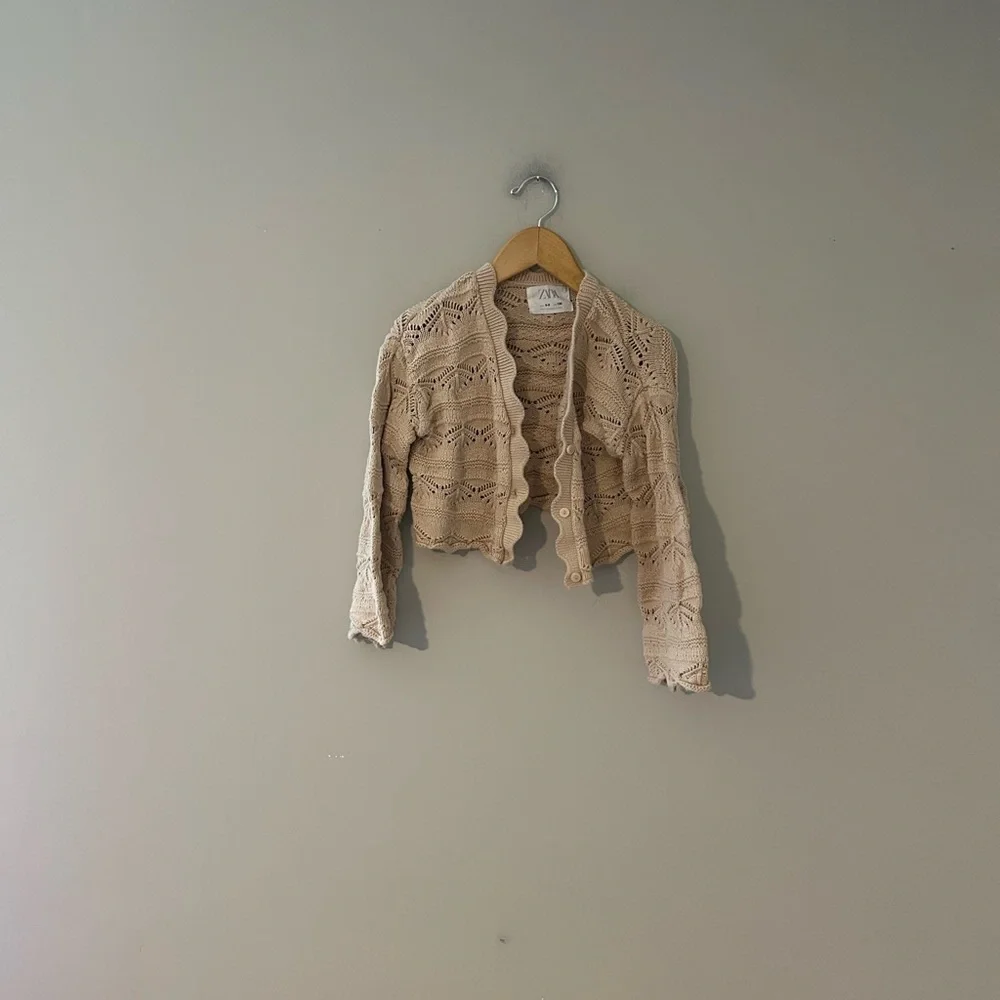 ADD ON FOR $19 Zara crochet-like cardigan 8-9Y- Zara H&M